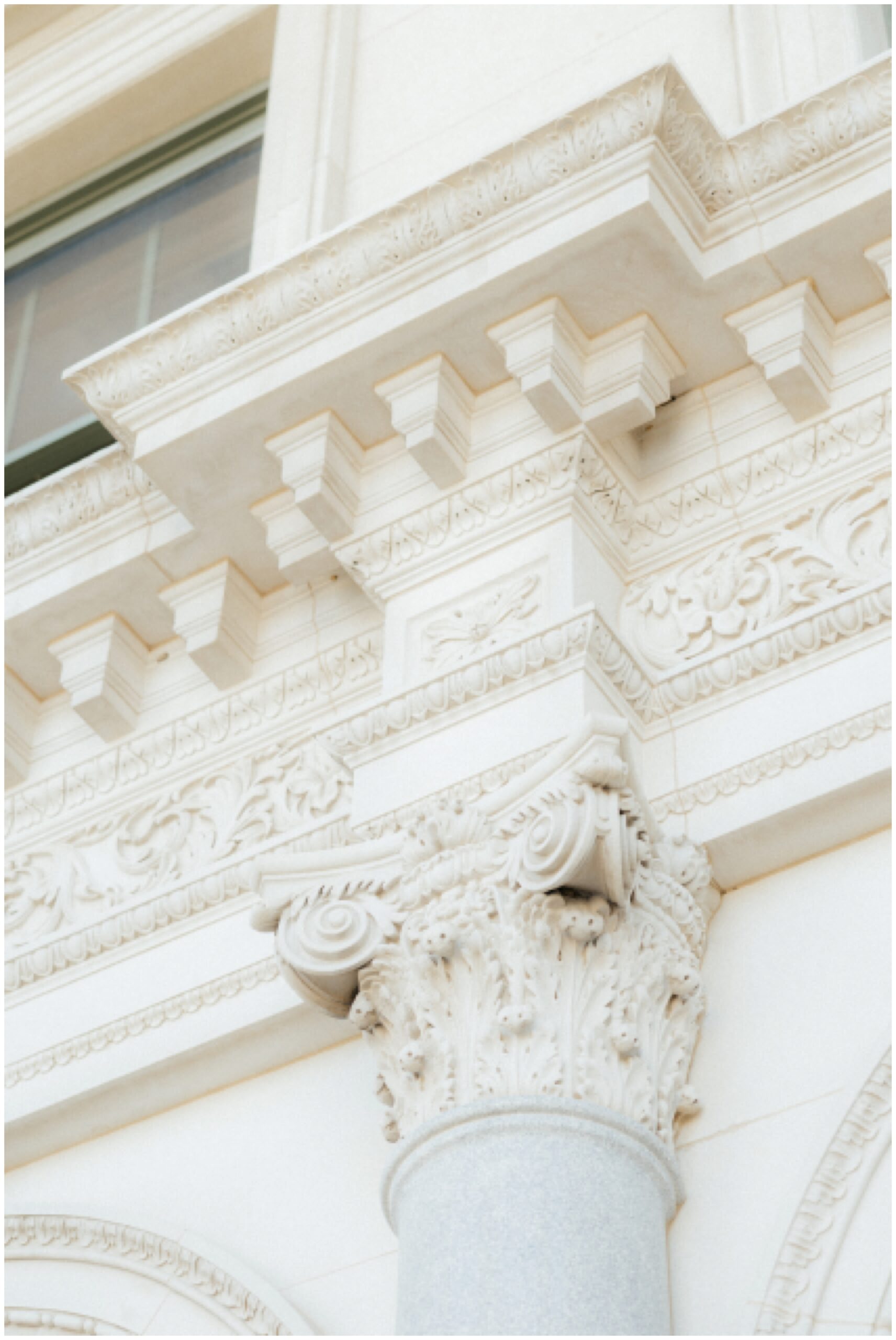 Detail moulding on the state capital building.