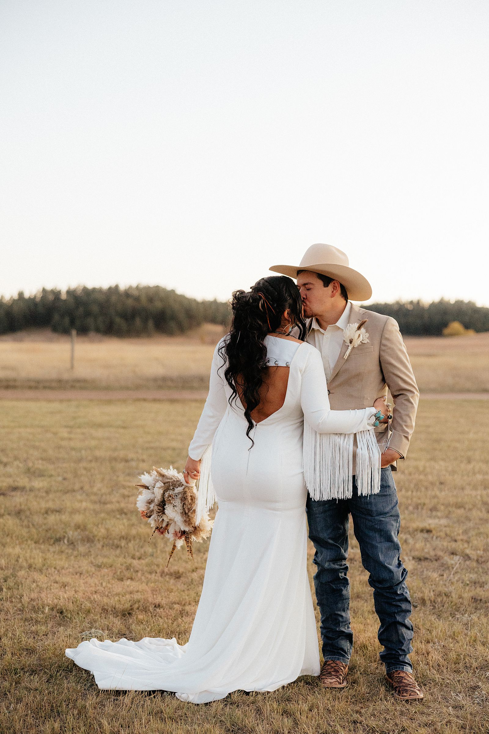 The couple kissing in Hermosa, South Dakota.